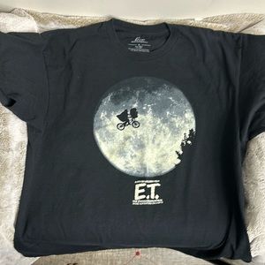 ET Extra Terrestrial Movie Graphic Black TShirt, SZ XL